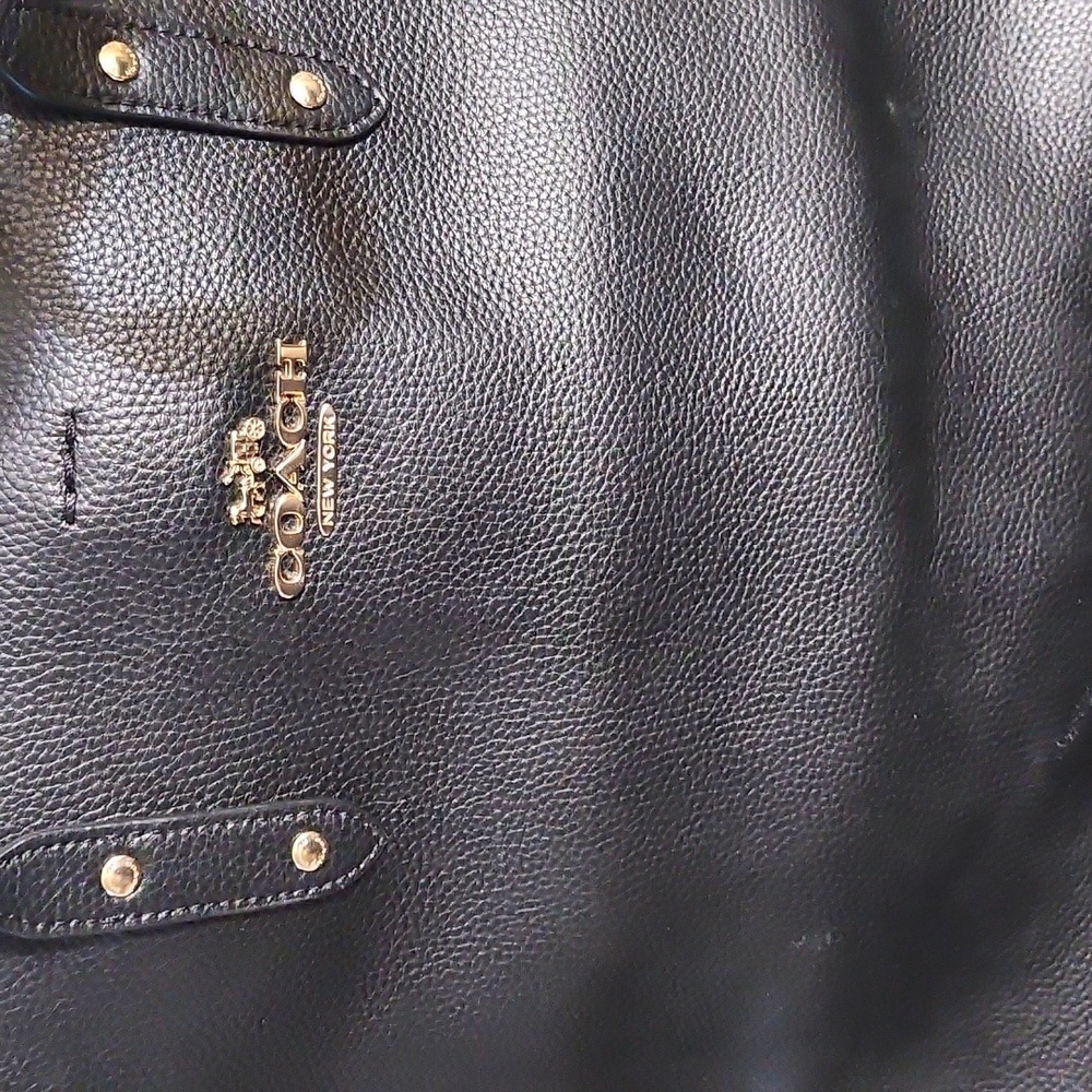 Purse - Picture 2 of 7